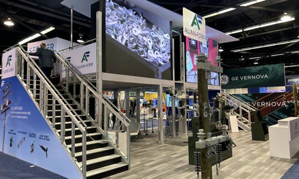 Altitude Exhibits Booth